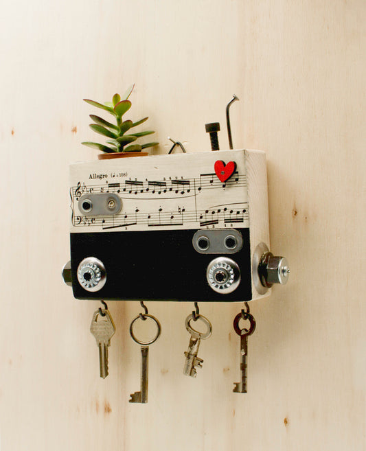 PORTACHIAVI da parete scultura robot fatto a mano