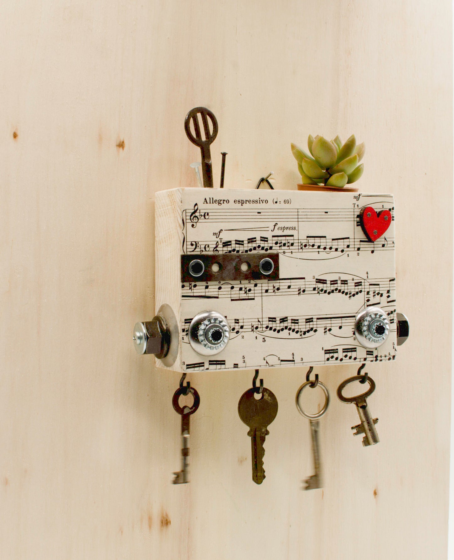 PORTACHIAVI da parete scultura robot fatto a mano