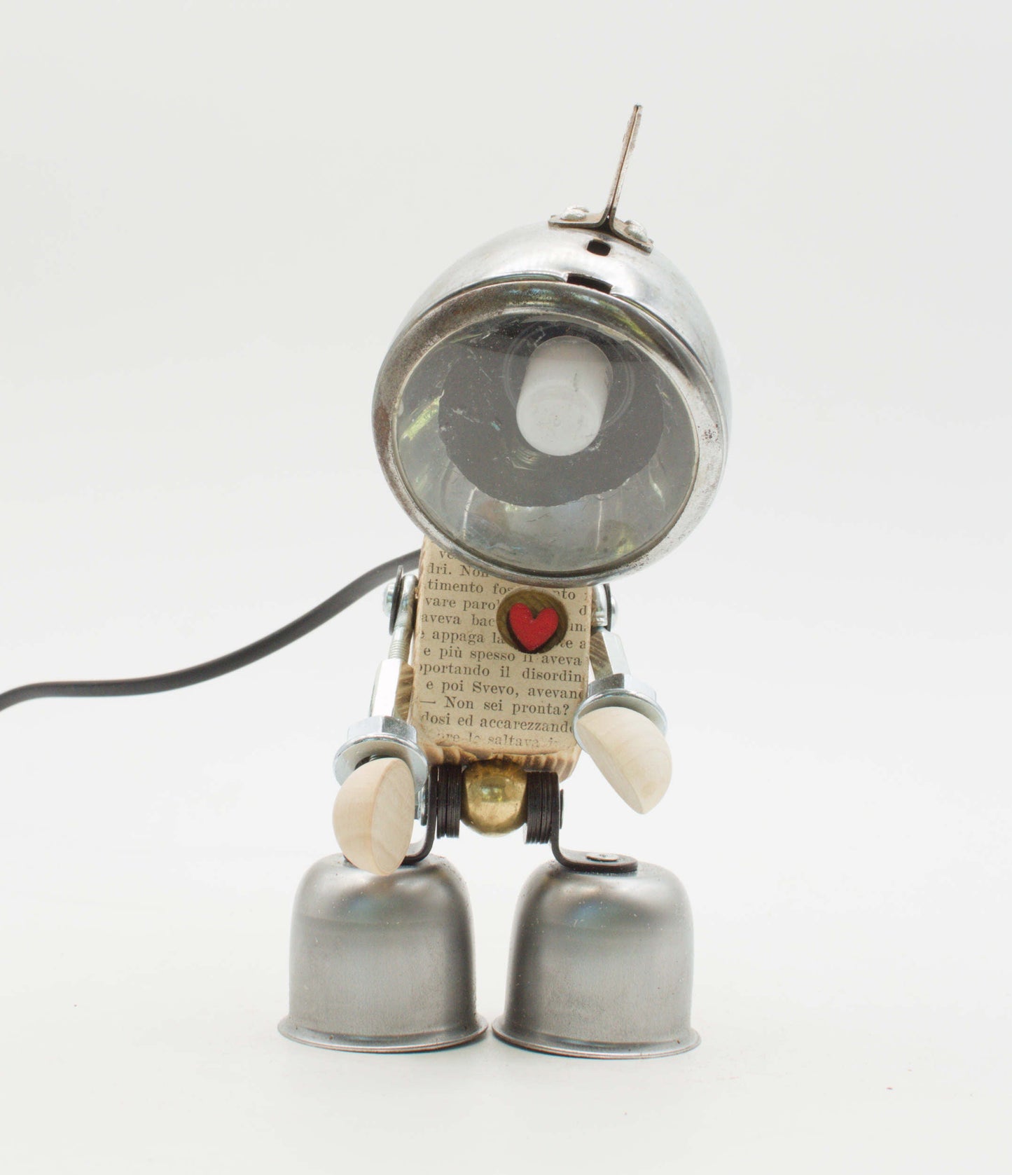 Lampada Robot Bike in Metallo Riciclato – Fatta a Mano