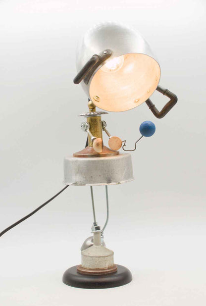 Robot lampada da tavolo stile "BALLERINA" fatta a mano