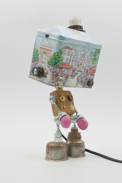 Graziosa lampada creata robot lampada da tavolo stile fanale con testa in latta parigina e piedi rosa sferici