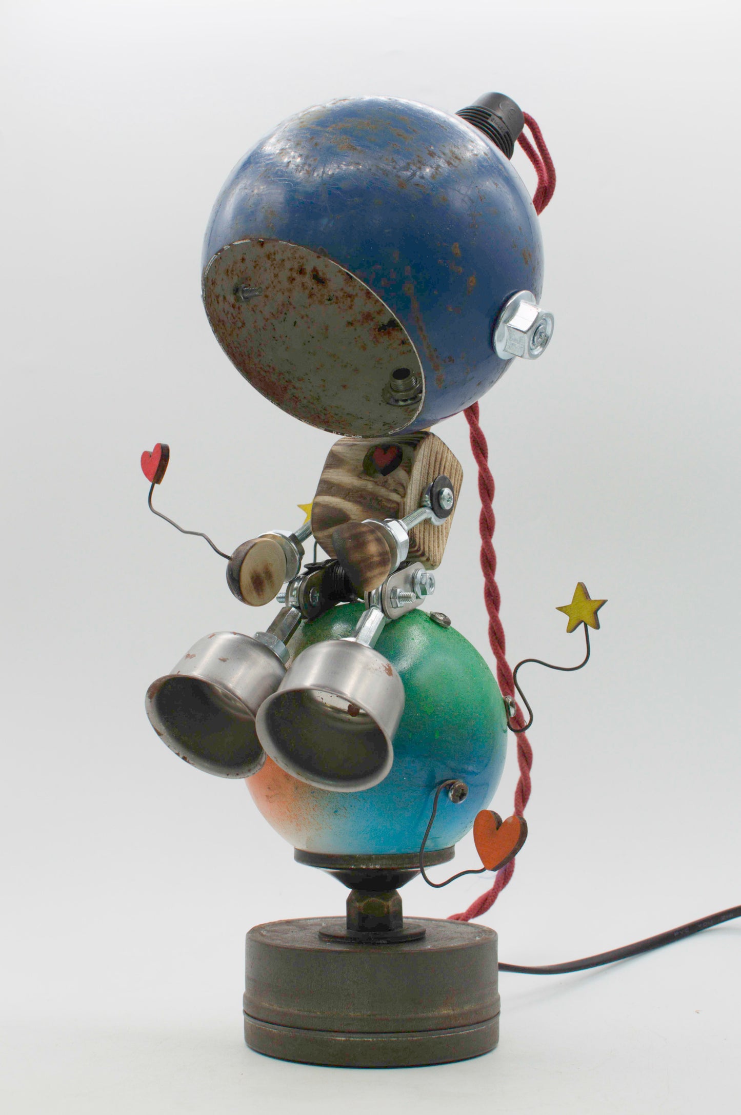 Robot lampada da tavolo stile romantico blu e verde a forma di globo con braccia metalliche e dettagli a cuore fatta a mano